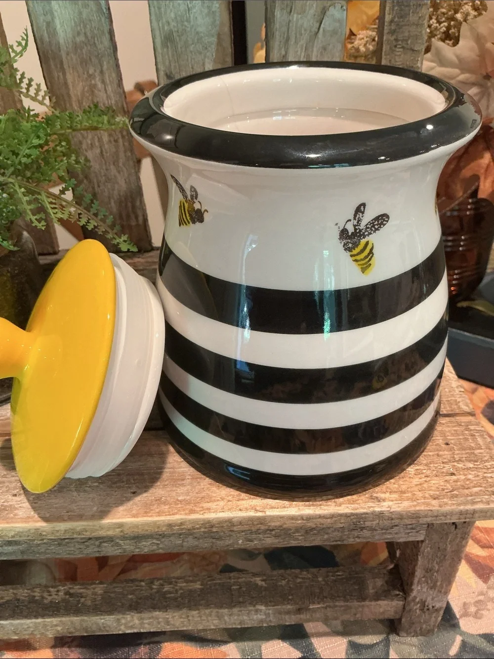 EUC - Bee Inspired Kitchen Jar/Canister